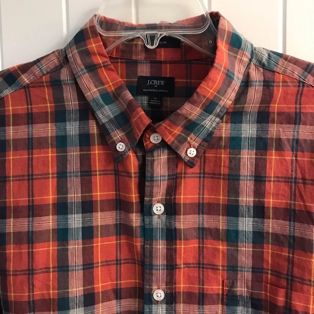 🚤J CREW Plaid Button Down Shirt
